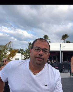 Meet your Posher, Richard